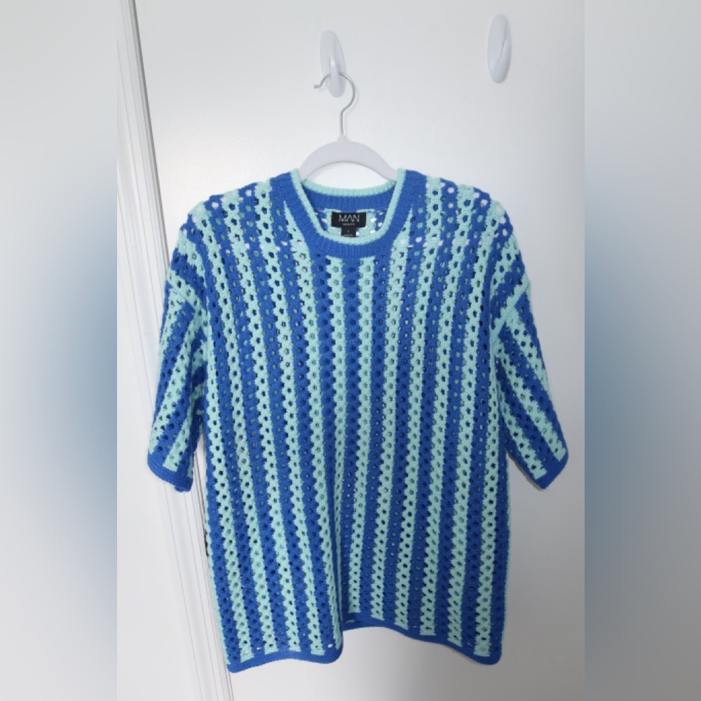 BoohooMAN Oversized Stitch Knitted T-Shirt Blue
FREE SHIPPING ★